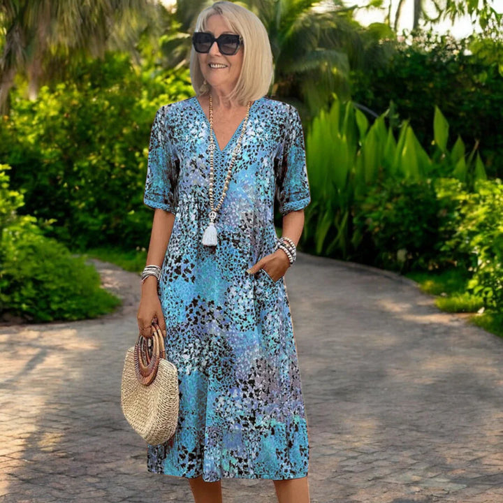 Iris – Lightweight Flowy Dress with a Flattering Effect