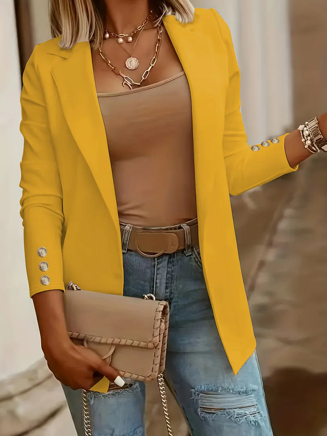 AVI ELEGANT TAILORED BLAZER