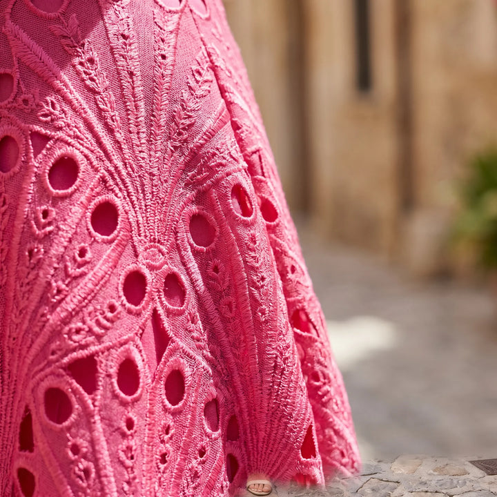 Charlisse – Sophisticated High-Neck Lace Midi Dress