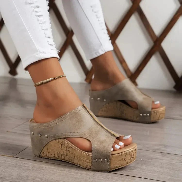 Cyravynne – Women's Comfortable Wedge Sandals with Orthopedic Support