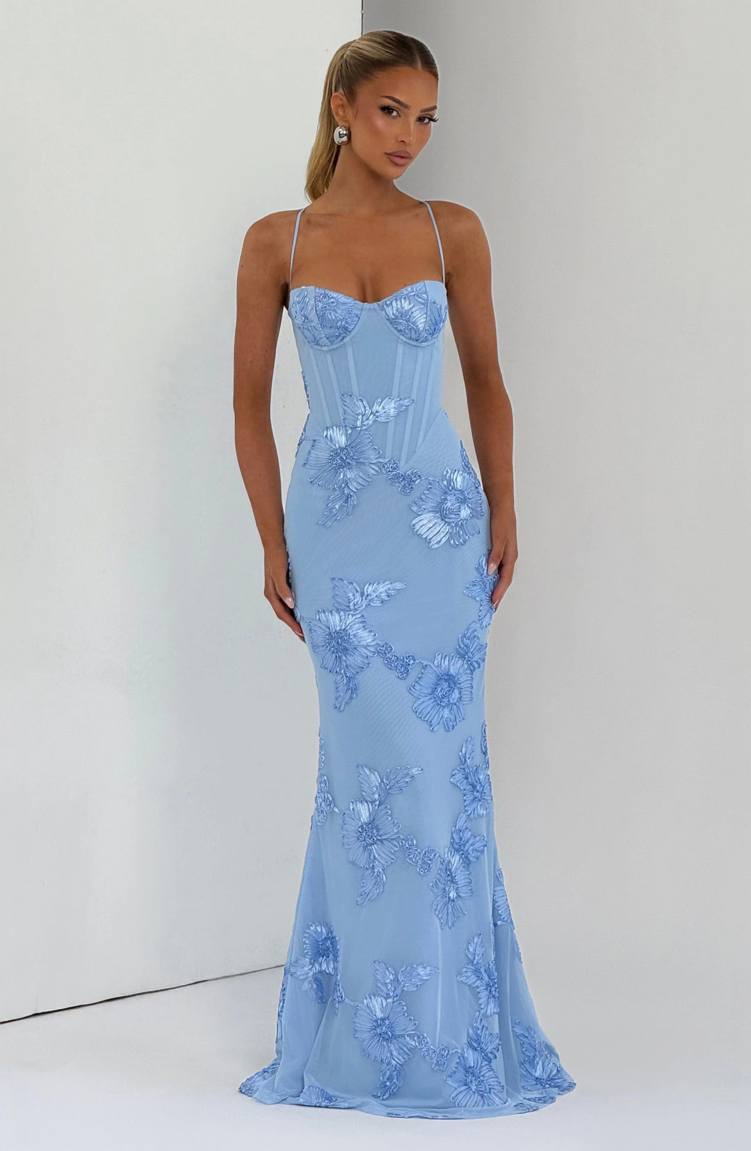 Raquel™ | Structured Elegance with Exclusive Details