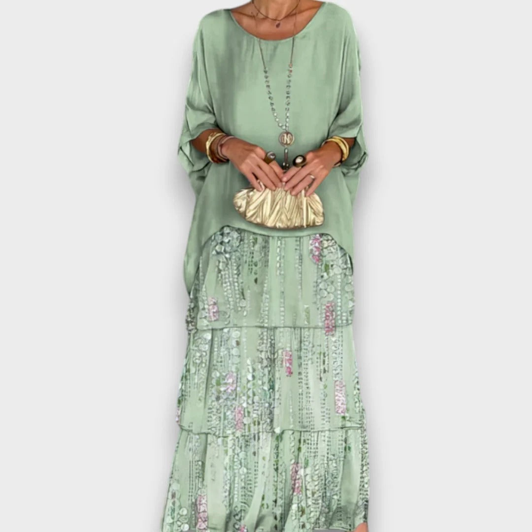 Lara | Elegant Flowing Maxi Dress