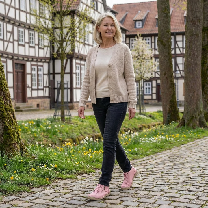 Mila | Comfortable Orthopedic Sneakers with Zipper