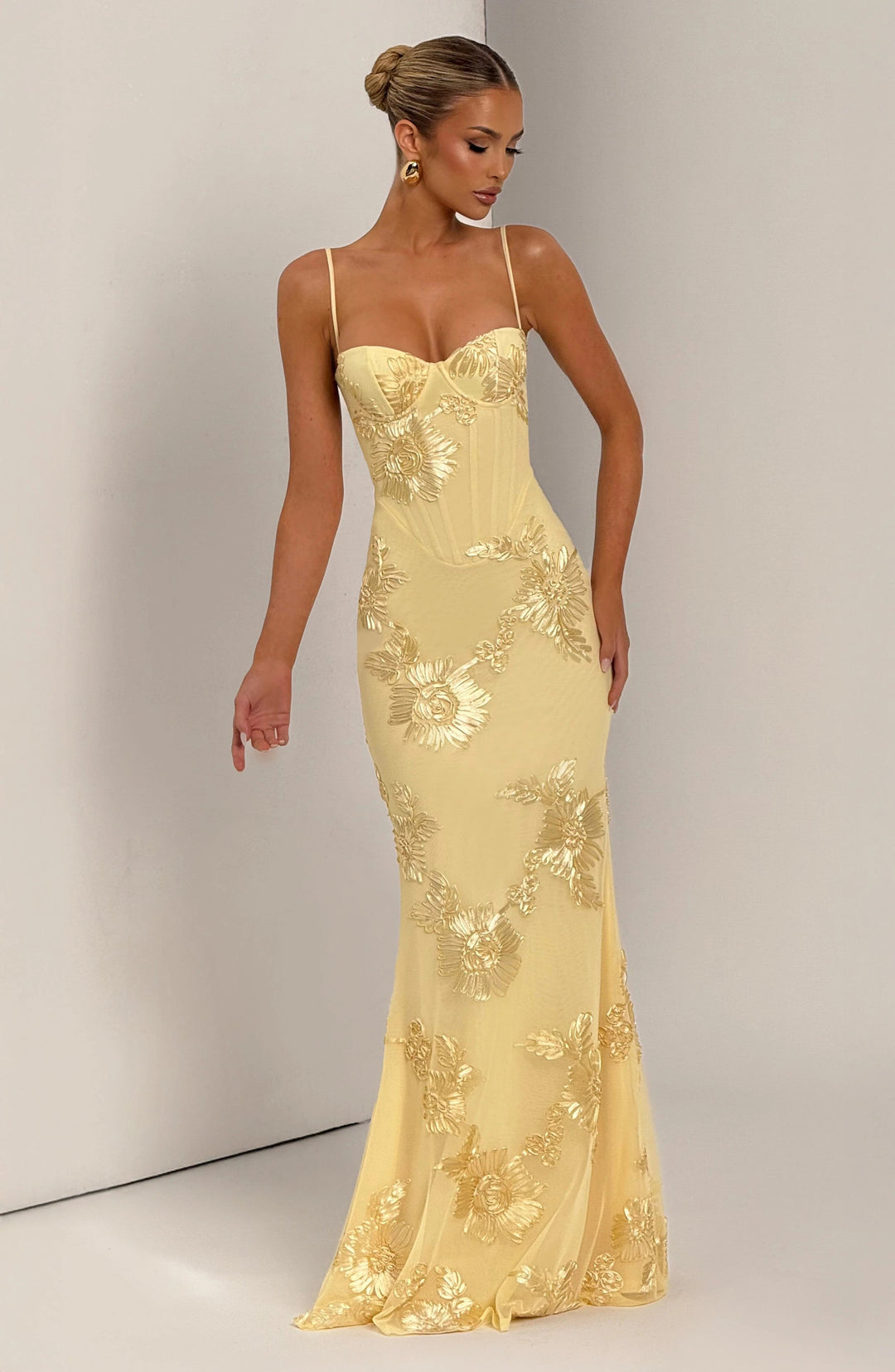 Raquel™ | Structured Elegance with Exclusive Details