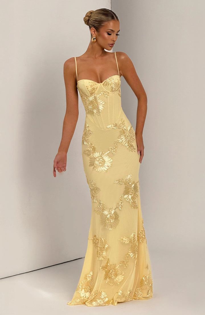 Raquel™ | Structured Elegance with Exclusive Details