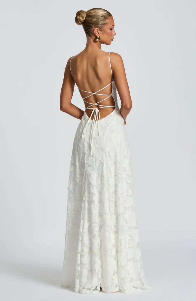 Grace | Elegant Lace Maxi Dress