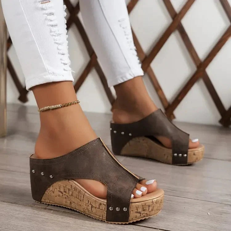 Cyravynne – Women's Comfortable Wedge Sandals with Orthopedic Support